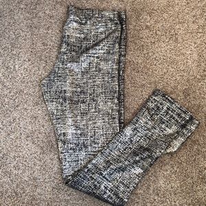 NWOT Gold Black Shimmer Leggings